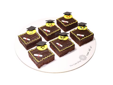 براوني التخرج