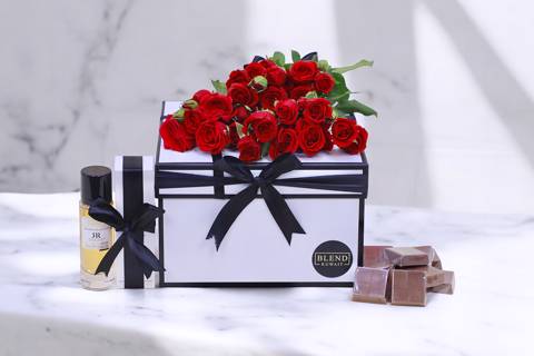 شيك بلوومز ٤۸