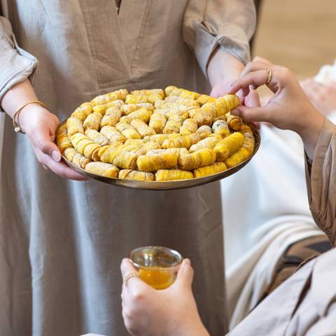 Walnut Damlooj in Gold Tray