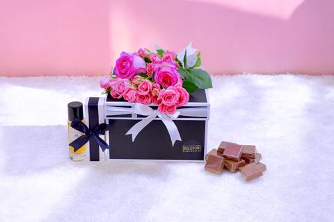 شيك بلوومز ۱۹