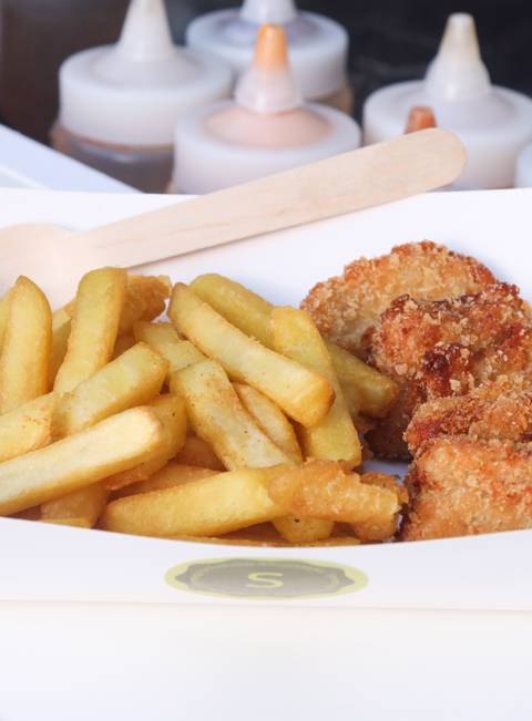 Chicken Nuggets & Fries Station