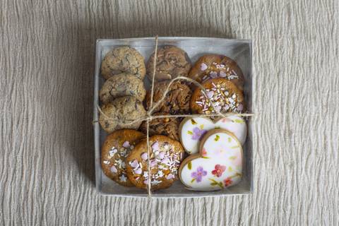 Cookie Selection With Love