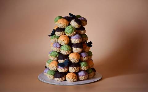 Cosy Season Rice Kripies Tower