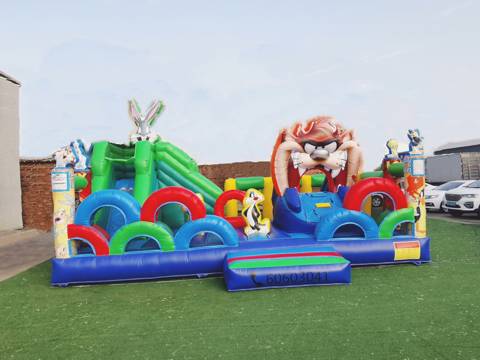 Looney Tunes Inflatable - N9039