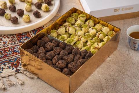 Petit Four