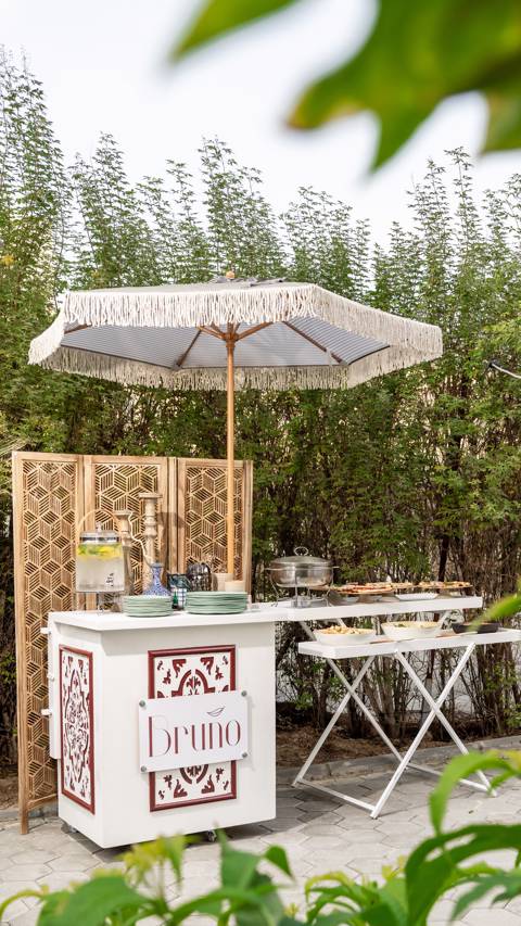 Bruno Station for 20 Persons