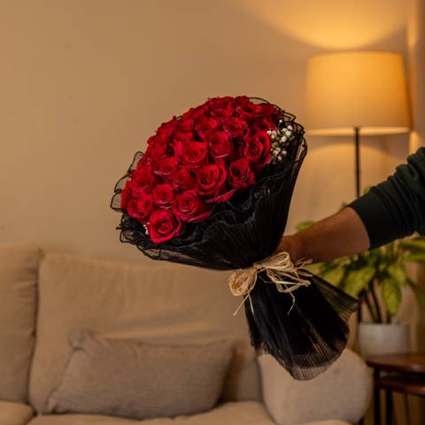 باقة التور الأحمر