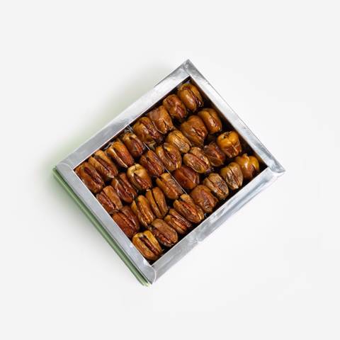 Large Box Mix Sagai Dates With Pecan Caramelized