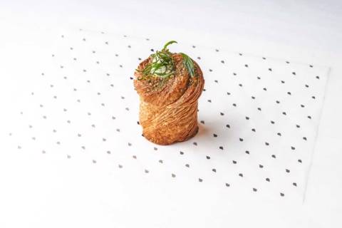 Labnah Zaatar Cruffin