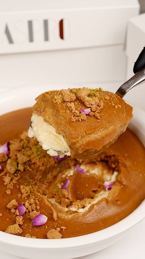 Aseeda with Cream Pudding