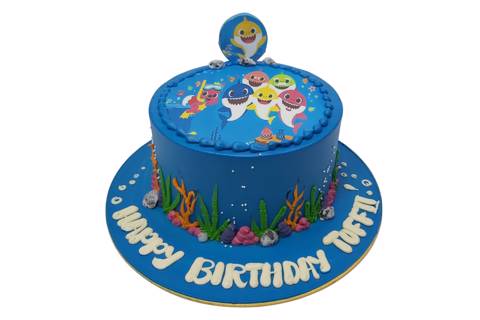 Baby Shark Cake