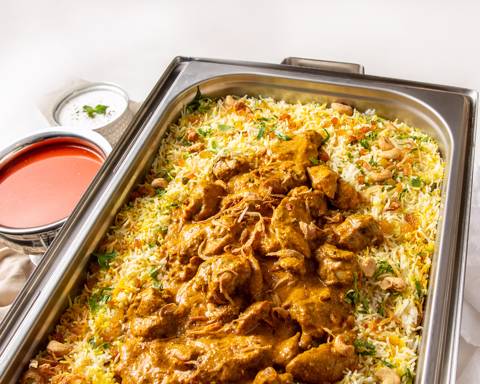 برياني لحم أو دجاج