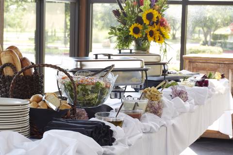 Basic Italian Buffet for 15 Persons