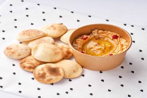 صلصة جبنة الفيتا اليونانية الحارة