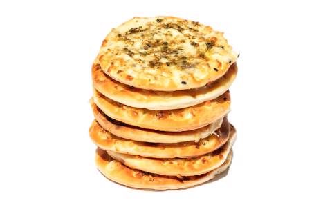 Mini Cheese with Zaatar Flatbread