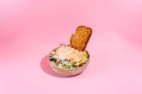 سلطة الدجاج بالأفوكادو