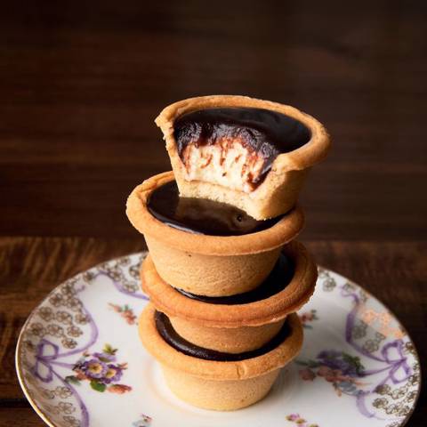 Chocolate Custard Tarts