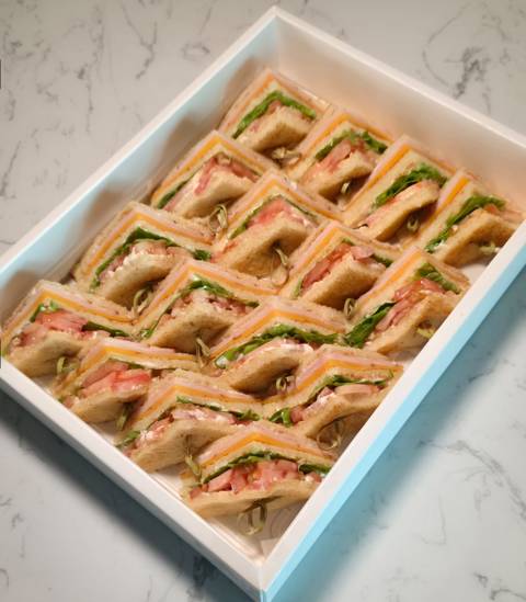 Club Sandwich Box