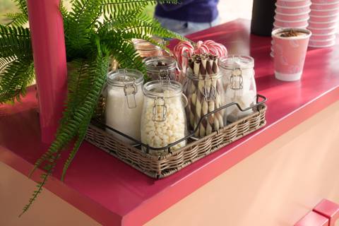 Hot Chocolate Station for 30 Persons