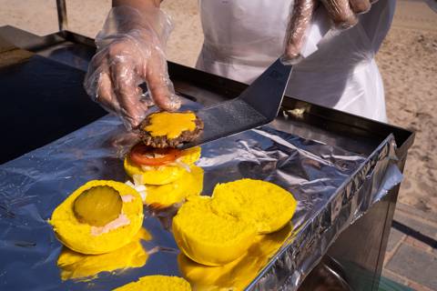 Slider Station for 100 Persons