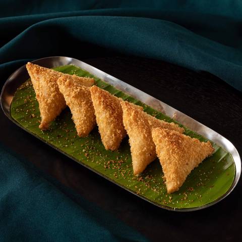 Cheese Jalapeño Samosa