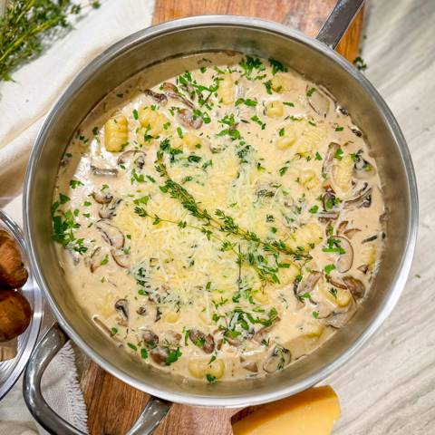 Gnocchi Pasta with Cream & Mushroom Sauce