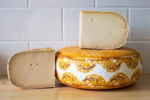 Goat Cheese Honey 250 G