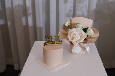 Golden Birthday Cake