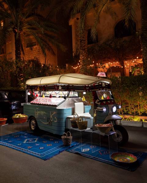Customized Dikan Tuk Tuk for 50 Persons