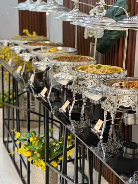 Buffet for 110-120 Persons