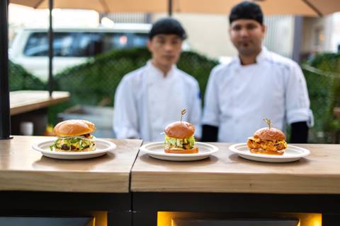 Ridley’s Sliders Station for 10 Persons