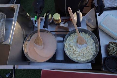 ستيشن باستا ل٢٥ شخص