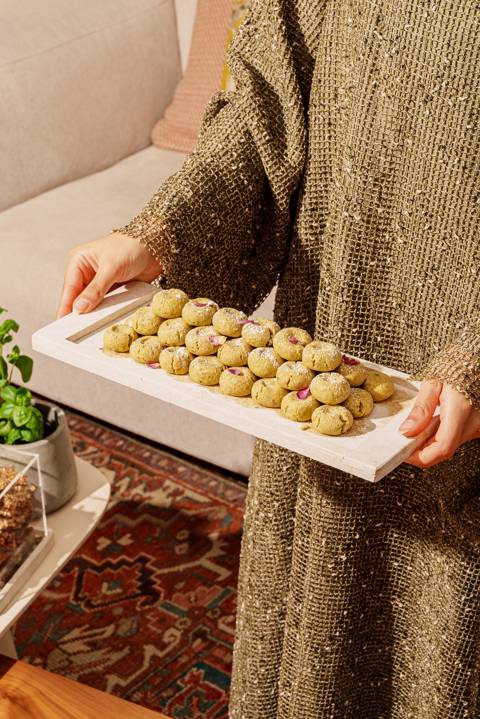Ghuraiba Neqsa Tray
