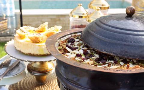 بوفيه مسكوف ل٢٥ شخص