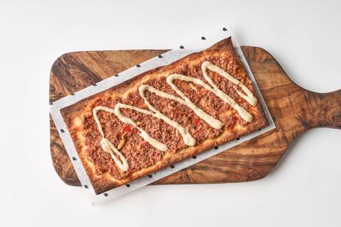 Crispy Lahm Bi Ajin Tahini