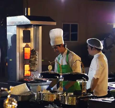 ستيشن ذا فليم لاين شاورما