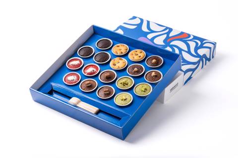 Mini Mix Molten Cake