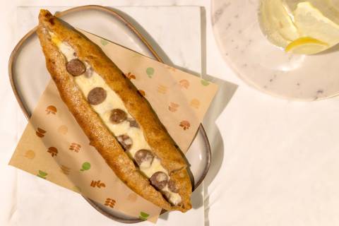 Meat Hot Dog with Cheese Fatira