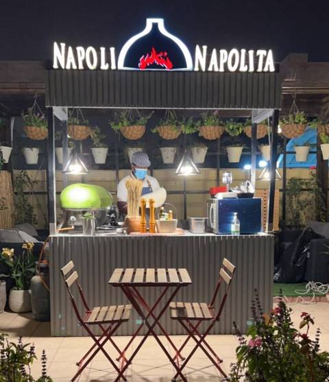 Pizza Station for 25 Persons