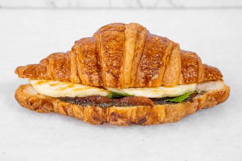 Halloumi Croissant