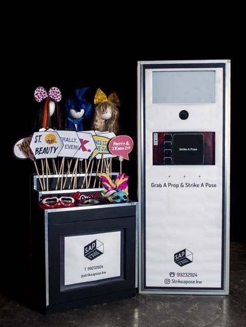 Small Open Photo Booth 2