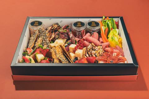 Organic Salami & Cheese Tray