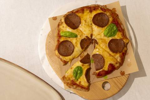 Raha Pepperoni Pizza