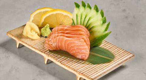 Salmon Sashimi (5 Pcs)