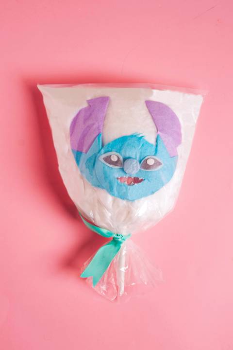 Stitch Spun Art Puff