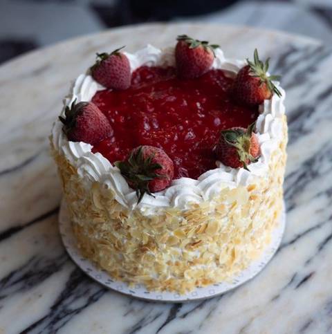 Strawberry Charlotte Cake