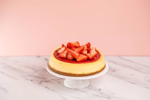 تشيز كيك بالتوت