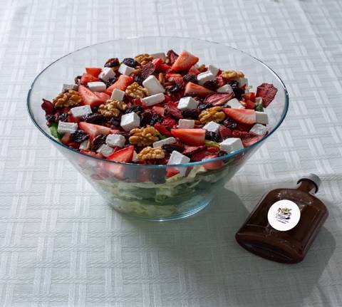 سلطة فراولة