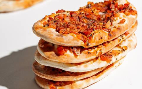 Tomatoes & Onion Sfeeha