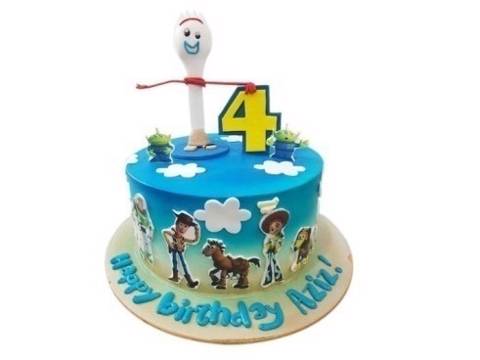 كيكة توي ستور فوركي